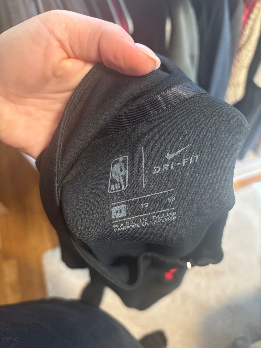 Nike Black Pullover with Red Zip and Trail Blazers Logo - Picture 2 of 2
